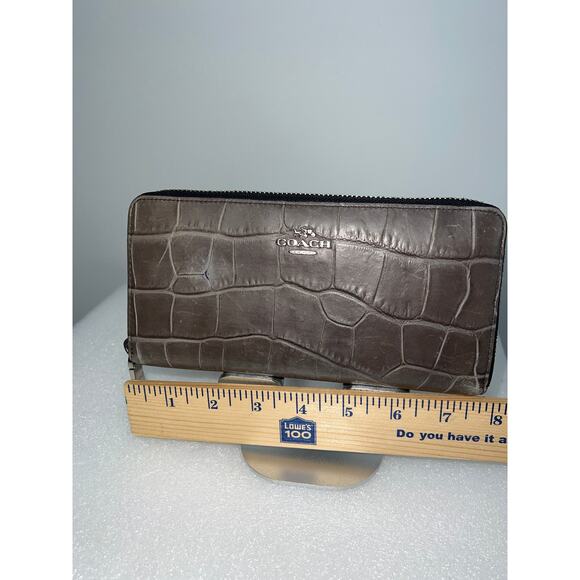 Sale !! Coach Wallet & Wristlet Set – Authentic Leather, Excellent Condition. - Picture 4 of 10